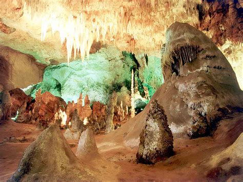 Big Room Carlsbad Caverns Wallpaper