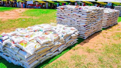 Soludo Distributes Bags Of Rice And Cash Palliatives To Most