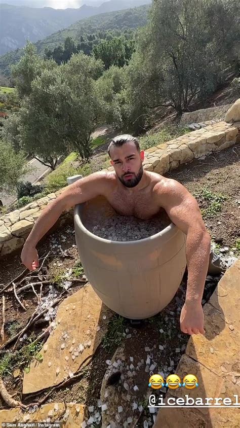 Britney Spears Husband Sam Asghari Takes Ice Bath After She Reflected