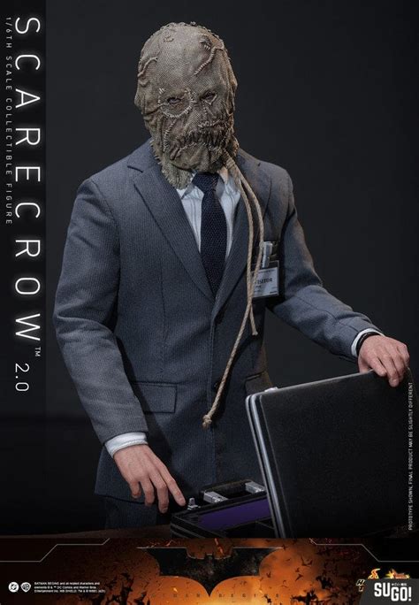 Hot Toys Mms Scarecrow Batman Begins Th Scale Action Figure Sugo Toys Australian