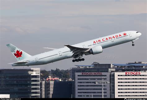 C Fivs Air Canada Boeing Er Photo By Mark H Id