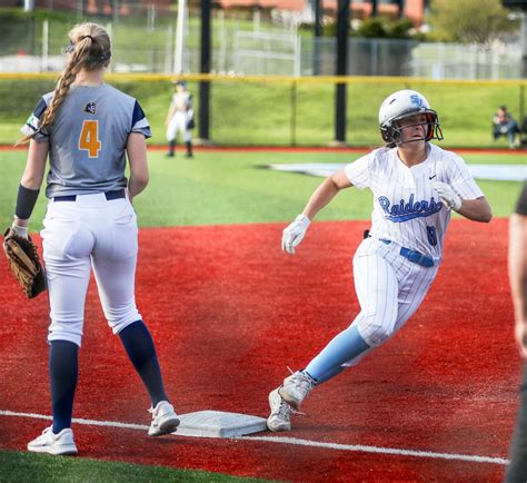 Hames Kalkowski Toss Combined No Hitter In 8 0 Seneca Valley Win