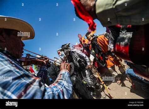 Fariseos celebran la resurrección de Jesucristo con la Quema del Judas