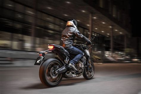 Honda CB R Naked Honda Moto