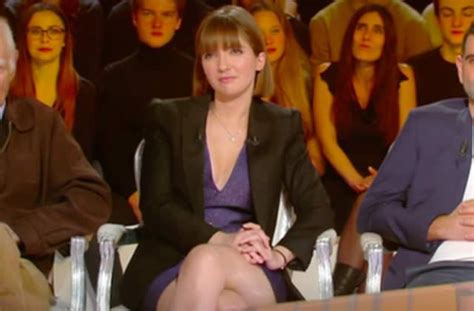 Personne na entendu Aurore Bergé à la télévision sa robe causait trop