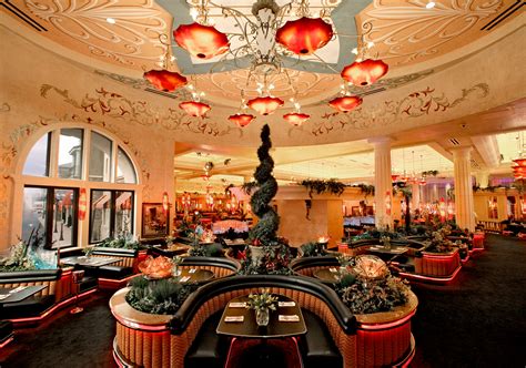 Resort Gallery | Peppermill Resort Hotel, Reno, NV | (866) 821-9996