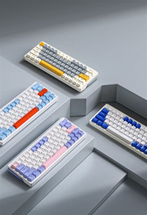 Zifriend ZA63 Pro Hot Swappable 2 4G Wireless Rgb Mechanical Keyboard Tnt Yellow Switch