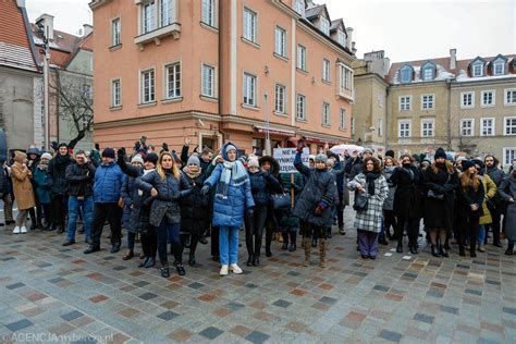 Pracownicy Urz Du Miasta Poznania Zn W Protestowali Chc Podwy Ek