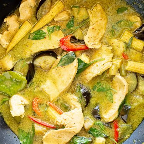 Thai Green Chicken Curry Gaeng Keow Wan Wandercooks