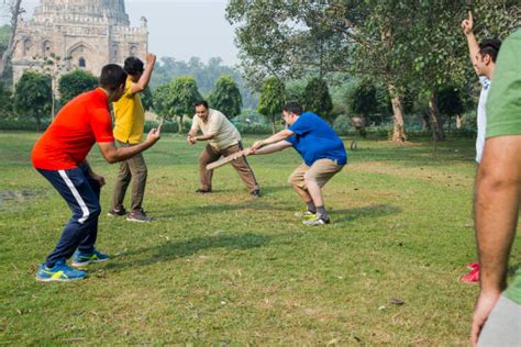 740+ Indian Kids Playing Cricket Stock Photos, Pictures & Royalty-Free ...