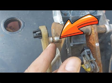 How To Disconnect Clutch Master Cylinder From A Clutch Pedal On Ford