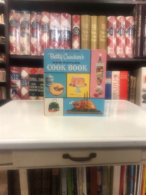 Betty Crocker S New Picture Cook Book Five Ring Binder 1961 1st