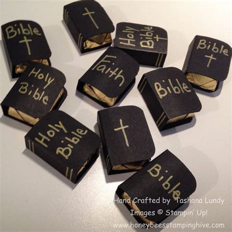 Chocolate Bible Chocolate Crafts Christmas Centerpieces Chocolate