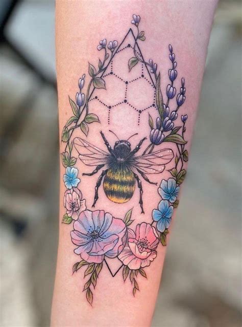 30 Pretty Honeycomb Tattoos You Will Love Honeycomb Tattoo Tattoos