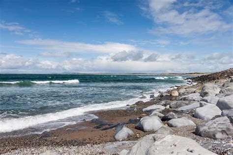 10 Stunningly Beautiful Beaches in Ireland - Follow Me Away