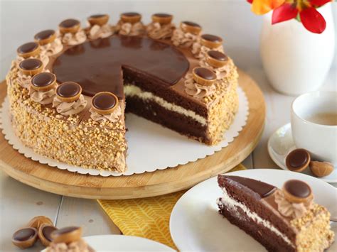 Mega Leckere Toffifee Torte Mit Viel Karamell Nüssen Und Schokolade Rezept Und Video Von