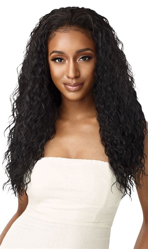 Wet And Wavy Beach Curl 24″ Outre