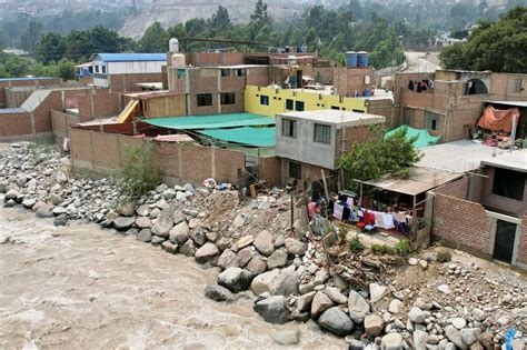 Distritos De La Costa Norte Y Sierra En Riesgo Por Intensas Lluvias