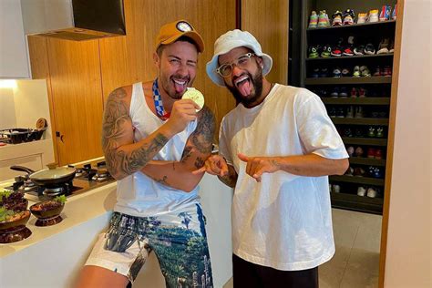 Carlinhos Maia Se Descuida E Tem Nude Vazado No Instagram Celebridades F