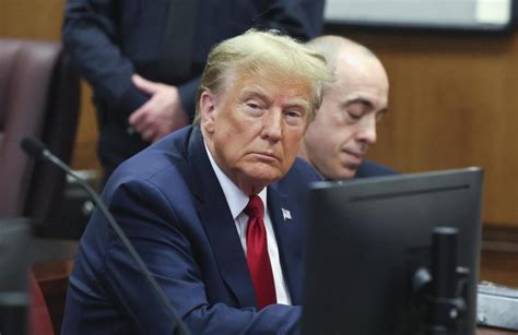 El Primer Juicio Penal Contra Donald Trump Por Comprar El Silencio De