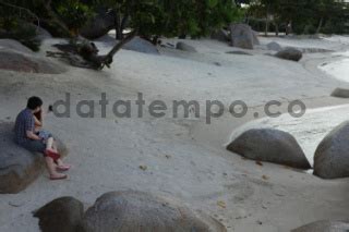 Pantai Trikora Di Kepulauan Riau Datatempo