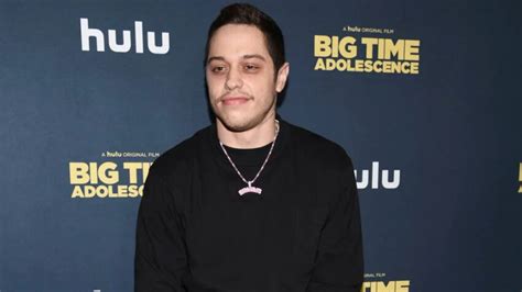 Pete Davidson Net Worth How The SNL Star Amassed His Wealth