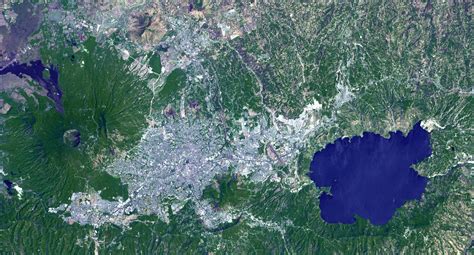 Mapa satelital de San Salvador [Gran Resolución]