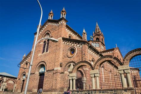 Constru O De Tijolos Velhos Da Igreja Da Nossa Senhora Do Ros Rio Em