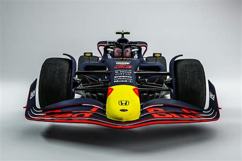 レッドブルf1、2022年マシン『rb18』がクラッシュテストに不合格の噂 【 F1 Gate Com