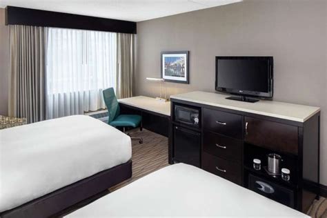 DOUBLETREE BY HILTON HOTEL CLEVELAND - WESTLAKE - 159 Photos & 91 ...