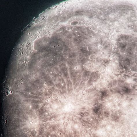 The Moon with Visible Craters · Free Stock Photo