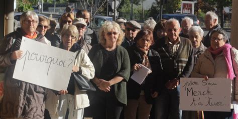 Santé Une vingtaine de personnes sest rassemblée devant la Sécurité