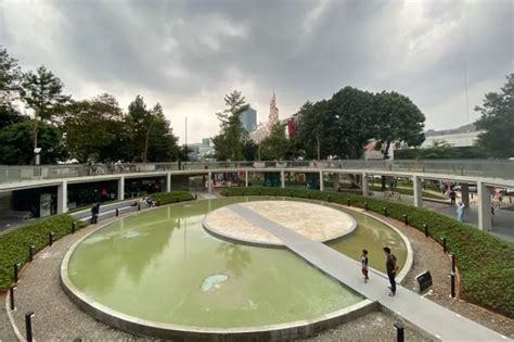 Taman Literasi Blok M Ruang Inspirasi Literasi Di Tengah Pusat