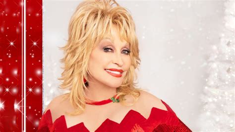 Dolly Partons A Holly Dolly Christmas Invites Everyone Over For The