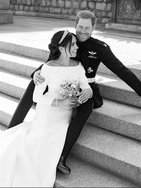 Official Harry and Meghan wedding portraits released