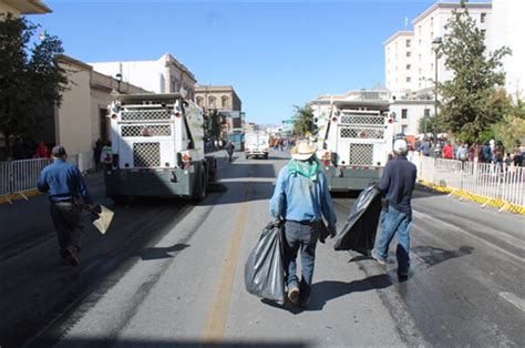 Retira Gobierno Municipal Toneladas De Basura Posterior Al Desfile