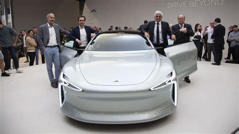 hydrogen ev takes  minutes  recharge  offer