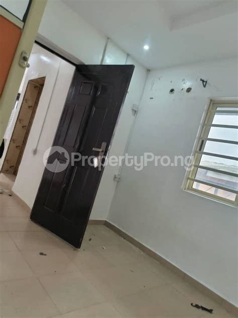 1 Bedroom Flat Apartment In Fola Agoro Yaba Lagos Flat Apartment