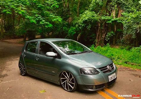 VW Fox Rebaixado Rodas Volcano RSeven Aro 18