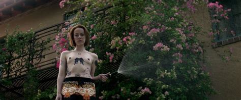 Jena Malone Abbey Lee And Bella Heathcote Naked In The Neon Demon Of The Day