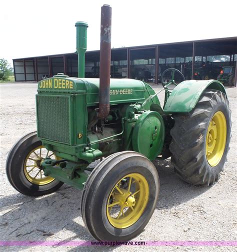 John Deere D tractor in Independence, KS | Item AG9240 sold | Purple Wave