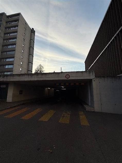 Einstellhallenplatz Im Zollikerberg N He Spital Zu Vermieten Im Kanton