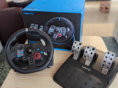 Logitech G Driving Force Steering Wheel Pedals Playseat Evolution