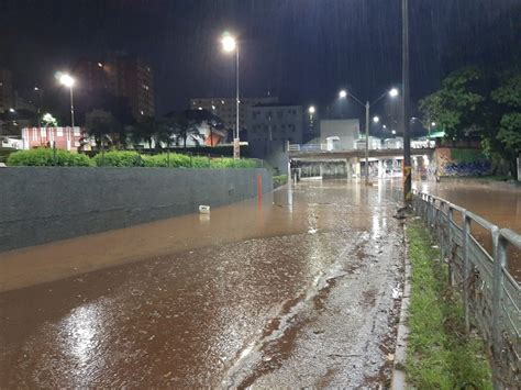 Chuva Causa Estragos Em Araraquara São Carlos Agora