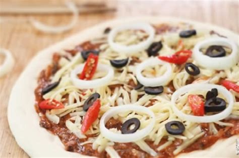 Resep Pizza Teflon Yang Empuk Banget Buatnya Hanya Menit