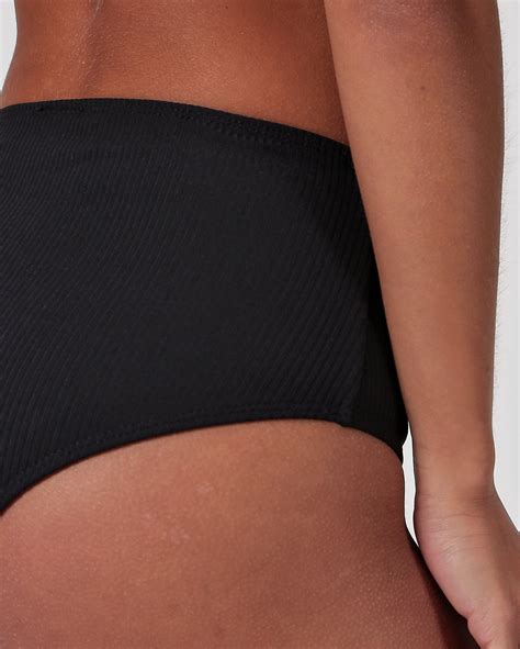 Riachuelo Biqu Ni Calcinha Hot Pant Canelada Preta Dript By Riachuelo