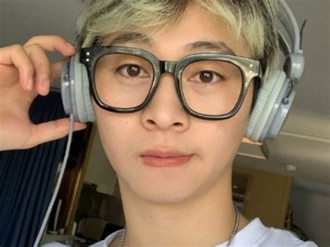 El Suicidio De Un Joven Gay Conmueve A China En Medio De Una Ola De Homofobia