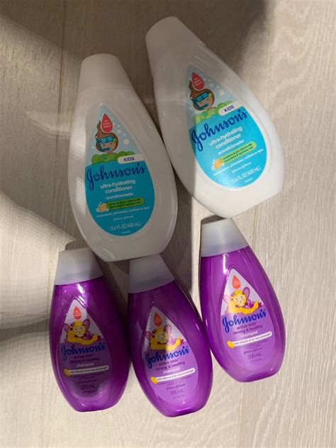 Johnson shampoo conditioner kids, Beauty & Personal Care, Hair on Carousell