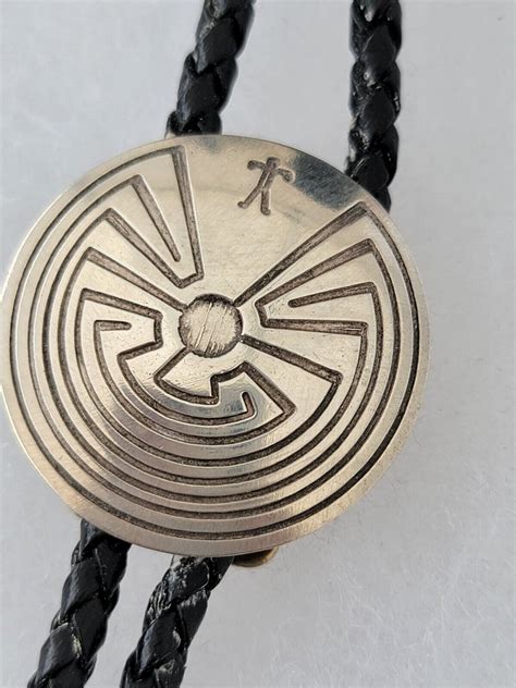 Man In The Maze Vintage Hopi Sterling Silver Bolo Tie Gem