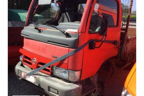 Nissan Cabstar Tdi Pave Rouge